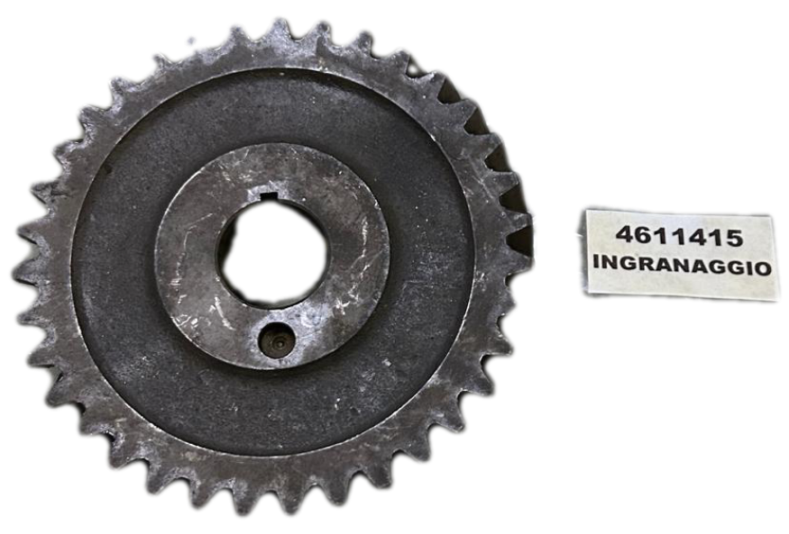 4611415 - CC oil pump control gear