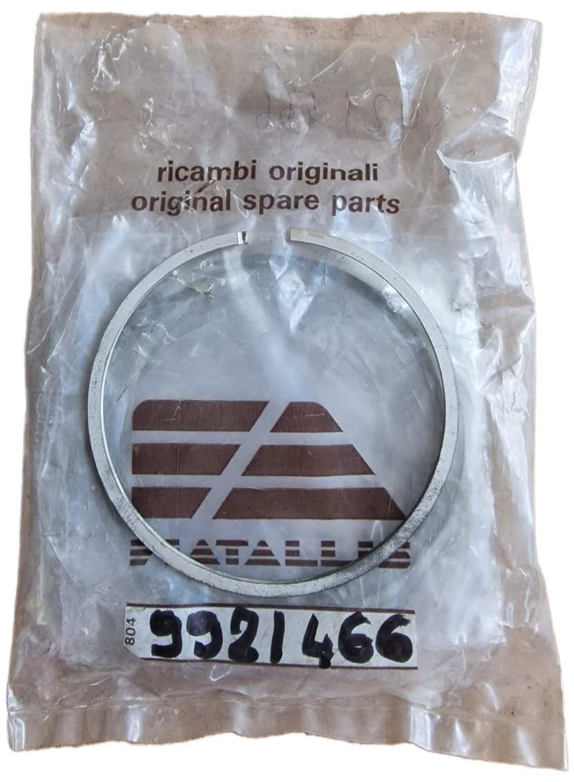 9921466 - Anello CNH