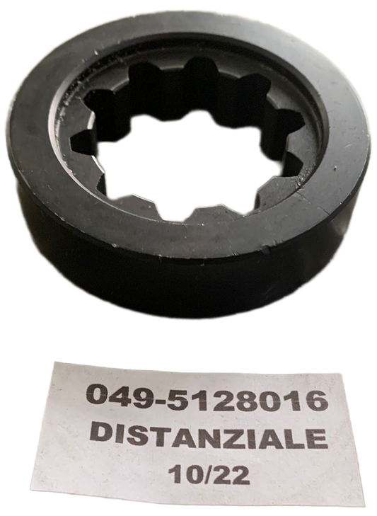 5128016 - Distanziale CNH