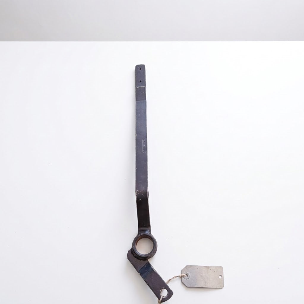 5135557 - Leva CNH