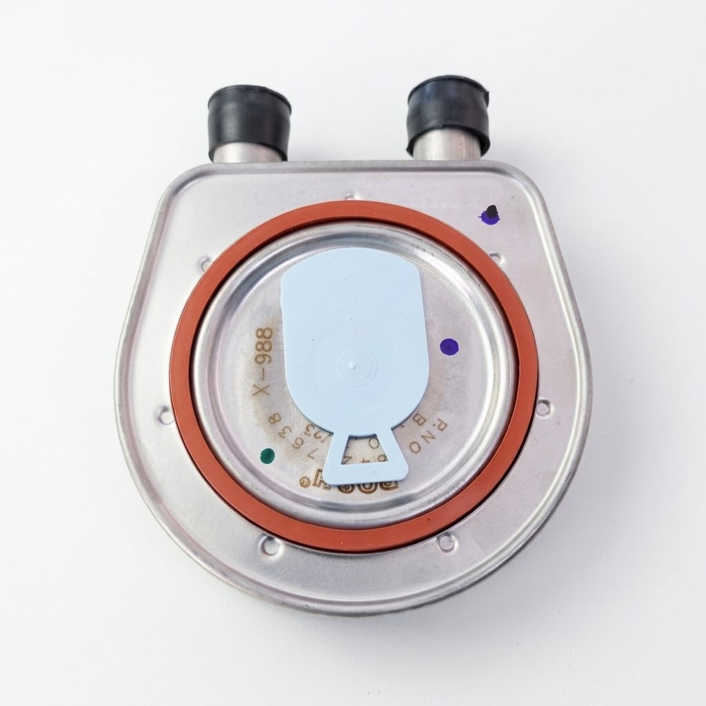 84247638 - Oil radiator